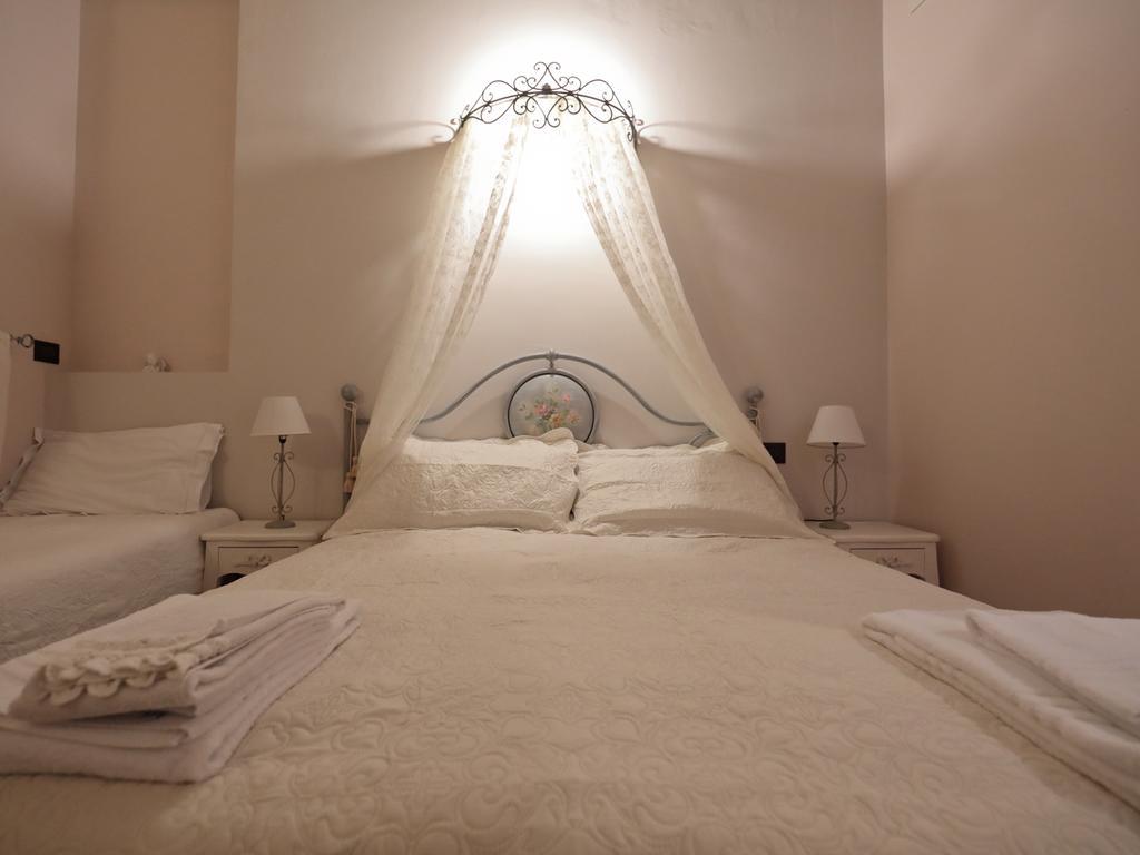 Residenza Raffaello Hotel Foligno Exterior photo